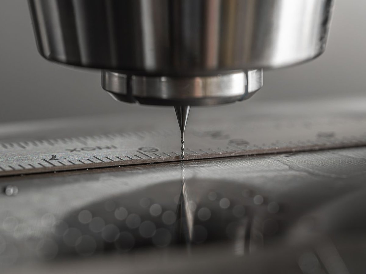 VMC — Vertical Machining Centre — Specicast